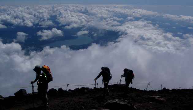 河口湖観光スポット 富士山登山学校ごうりき