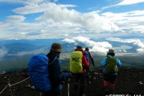 星のや富士様「グラマラス富士登山」