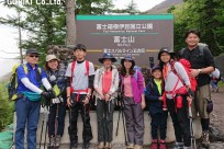 富士登山シャイニングツアー