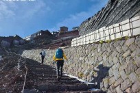 ㈱星野リゾート･星のや富士様「グラマラス富士登山」